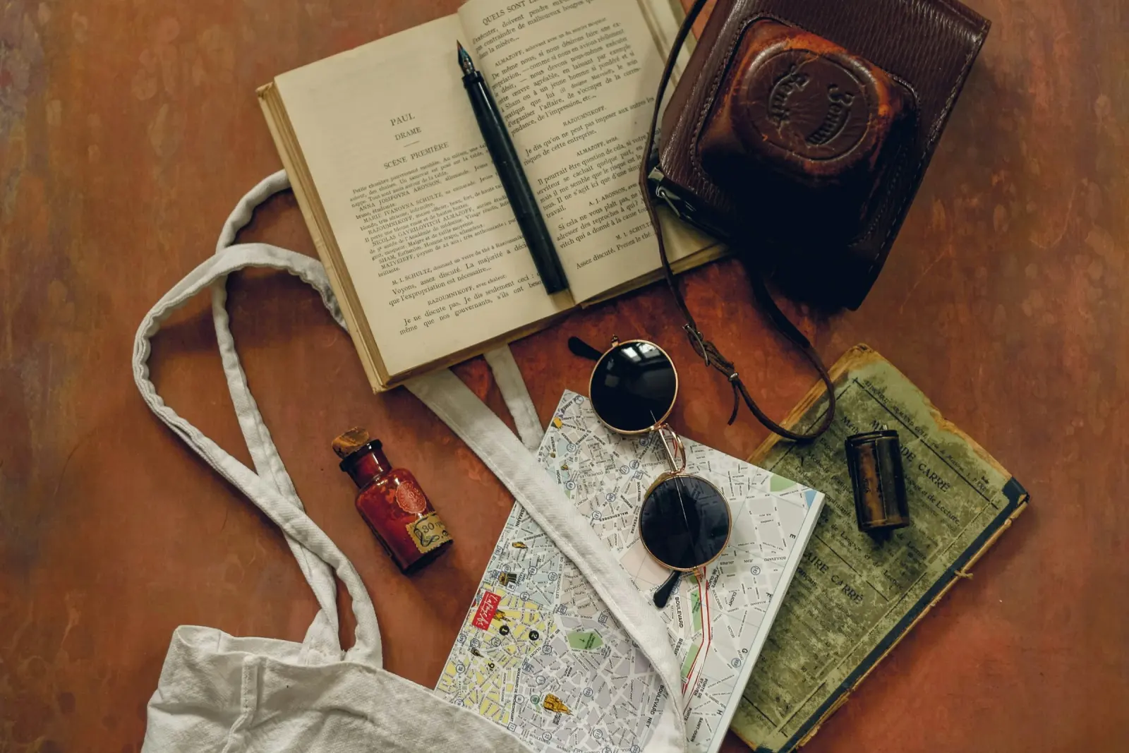Open study materials prepared for a weekly review